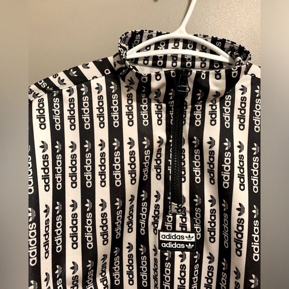 Adidas Logo Black and White Cropped Pullover Half Zip Sweater - Picture 5 of 10